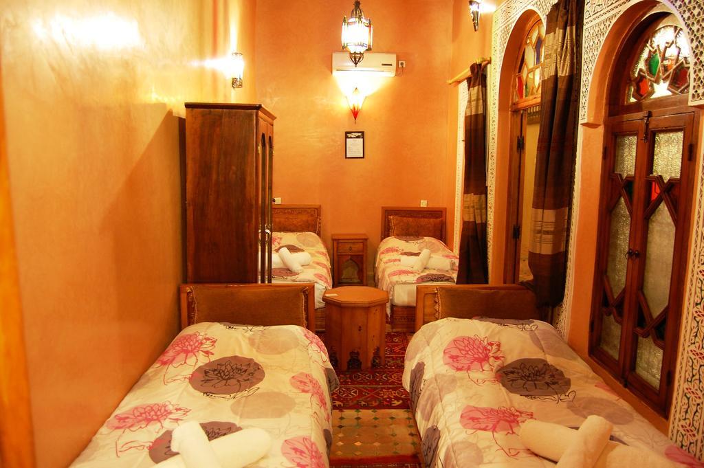 Riad Benchekroun Мекнес Номер фото