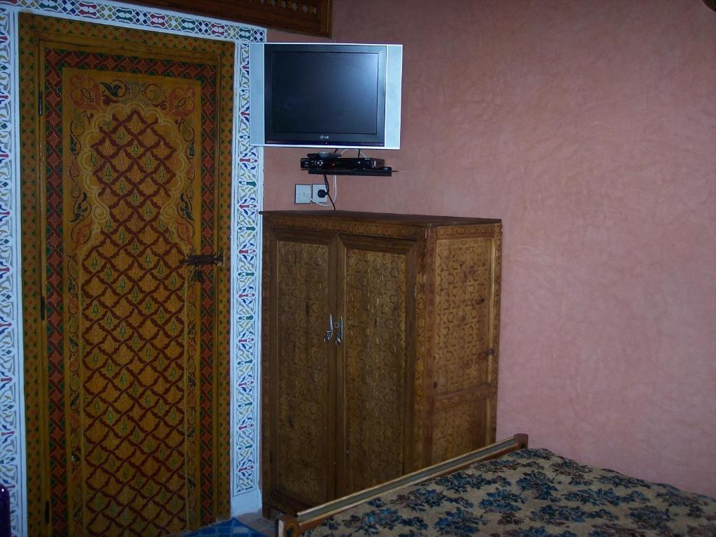 Riad Benchekroun Мекнес Номер фото